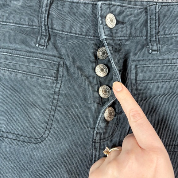 American Eagle Outfitters Pants Women's 2  Gray Corduroy Flare Regular Stretch - Picture 3 of 10